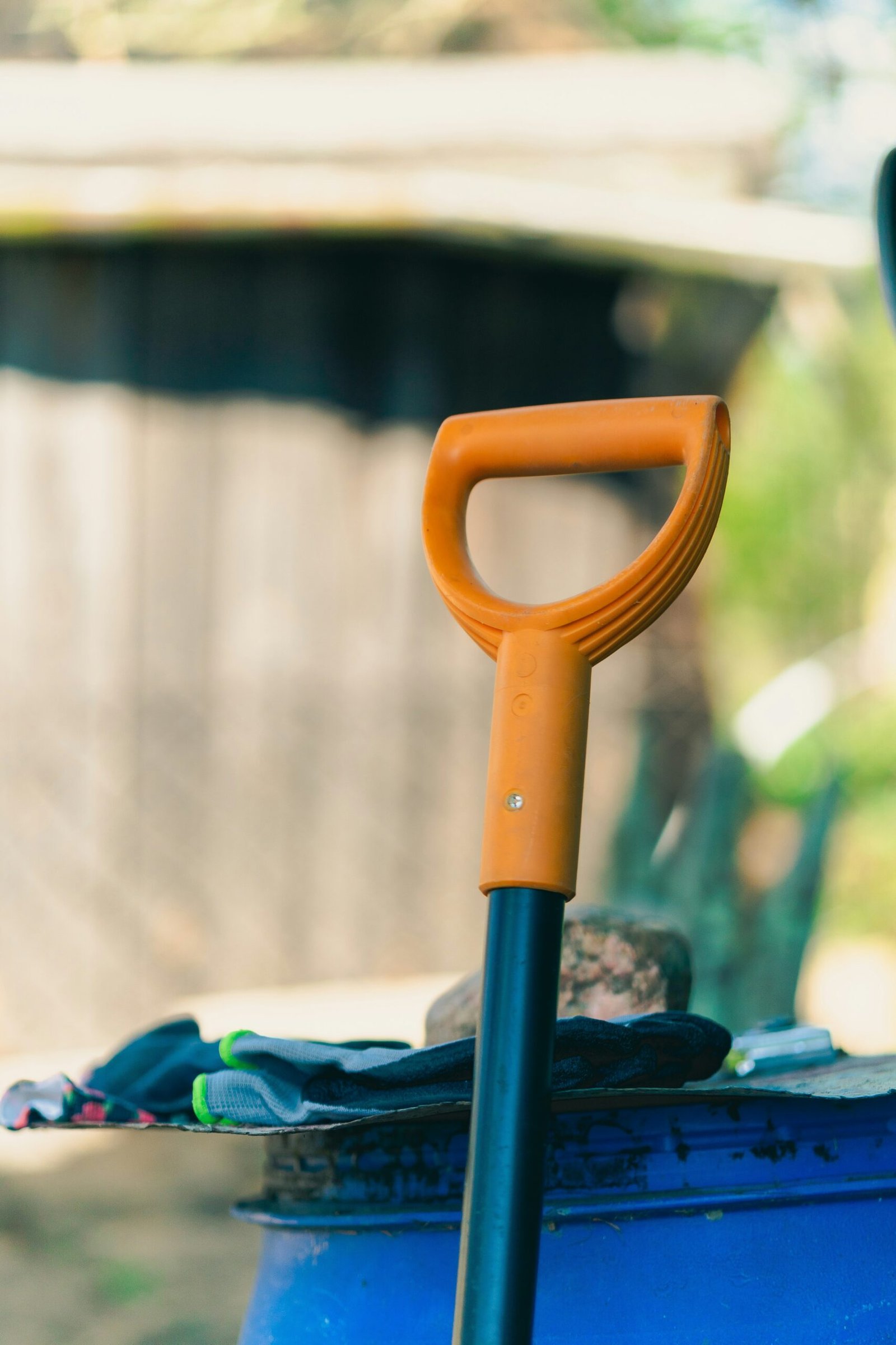 brown and black handle mop